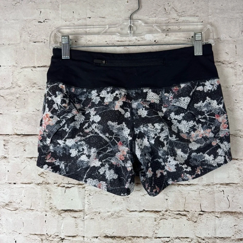 Lululemon Women's Size 2 Run Times Short II Spring Bloom Multi Black  Athletic - Picture 8 of 9